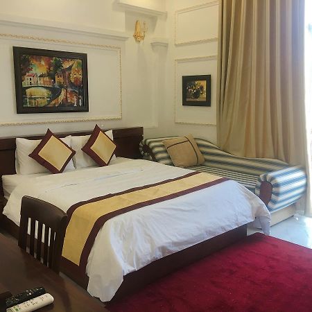 Kim Cuong - Hotel Near Tan Son Nhat Airport Хошимин Екстериор снимка